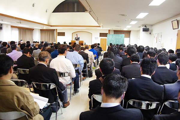 特別講演